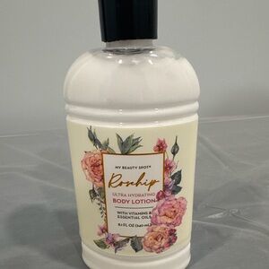 Rosehip Ultra Hydrating Body Lotion - White